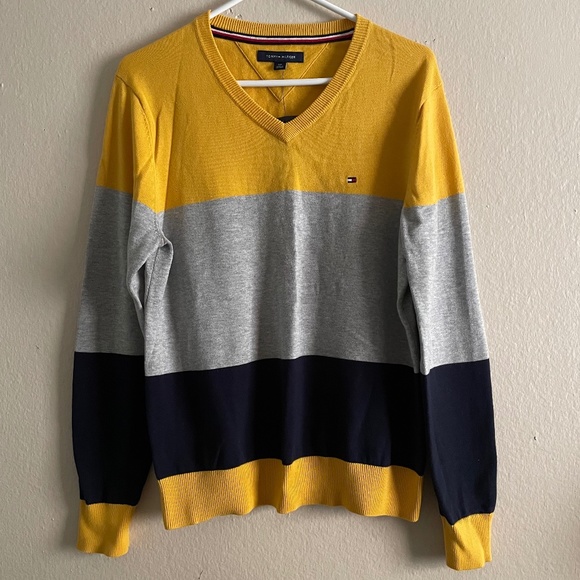 TOMMY HILFIGER V NECK SWEATER - Picture 1 of 5